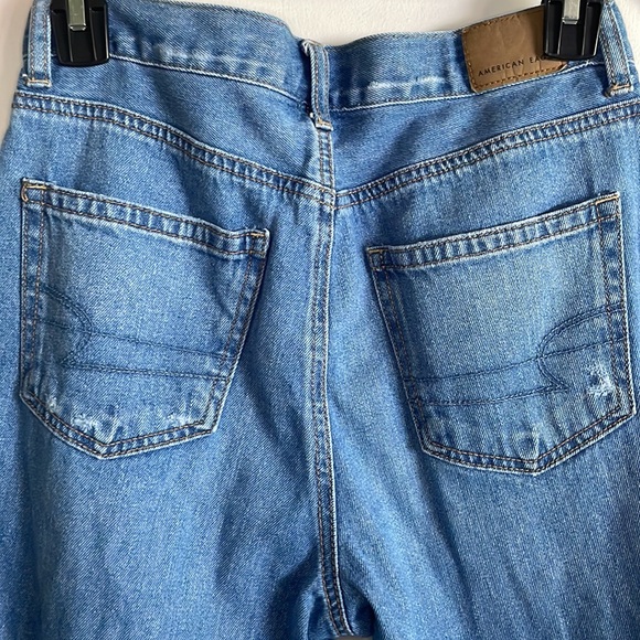 AEO Mom Jean, Size:  2 Short - Picture 2 of 4